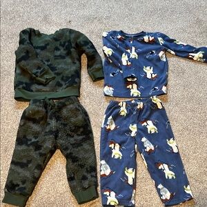 Cat & Jack Kids Matching Set - Camouflage and Blue bear sledding fleece set